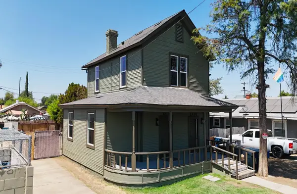1217 N Palm Avenue, Fresno, CA 93728