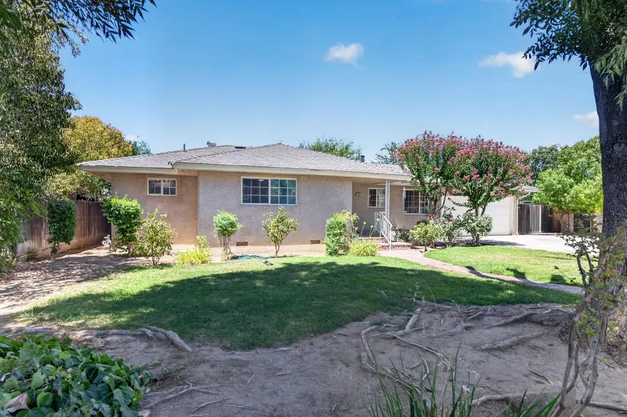 1337 E Holland Avenue, Fresno, CA 93704 - #3
