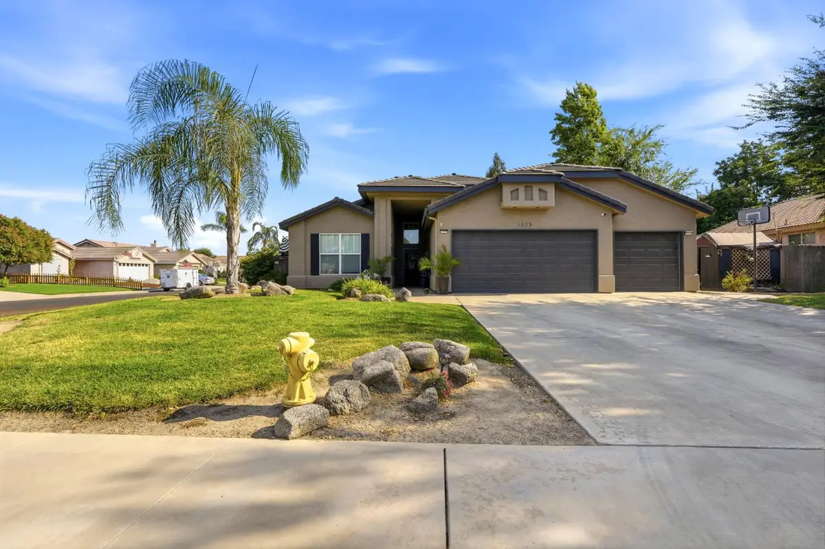 1635 E La Vida Court, Visalia, CA 93292 - #1