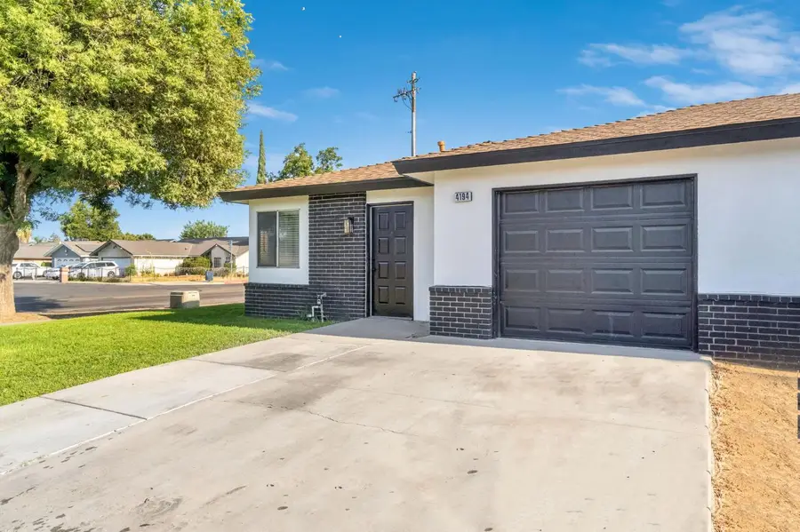 4194 N Cornelia Avenue, Fresno, CA 93722 - #3