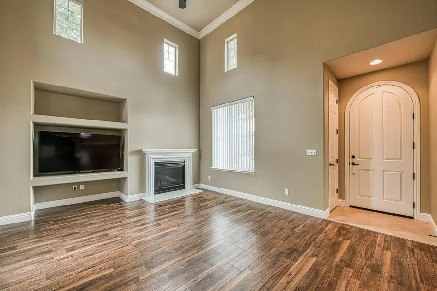 3859 Richmond Avenue, Clovis, CA 93619 - #3