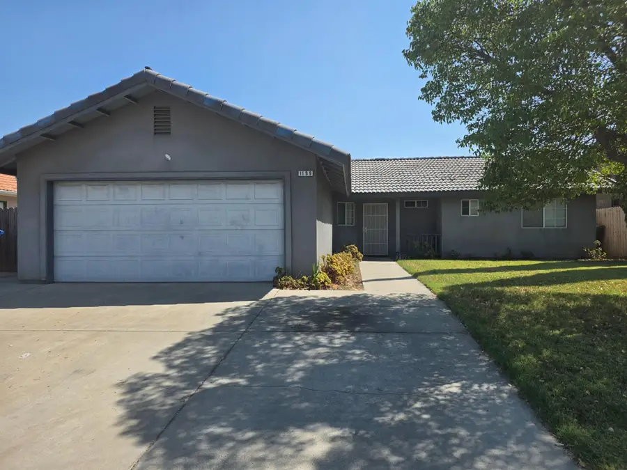 1199 Hawthorn Street, Hanford, CA 93230 - #3