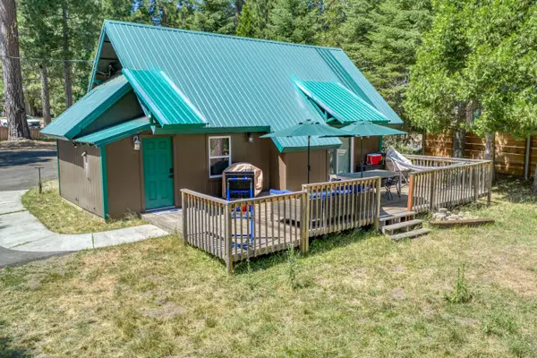 41621 Dinkey Creek Road, Shaver Lake, CA 93664