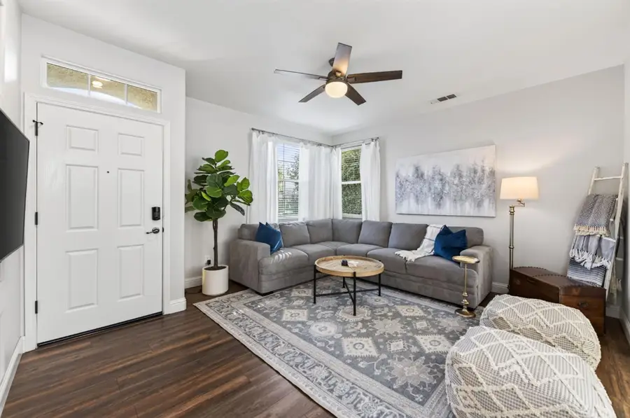 643 W Madrid Lane, Clovis, CA 93619 - #3