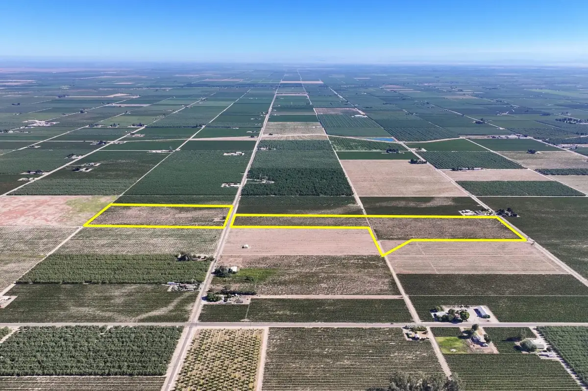 1287 N Trinity Avenue, Kerman, CA 93630 - #1