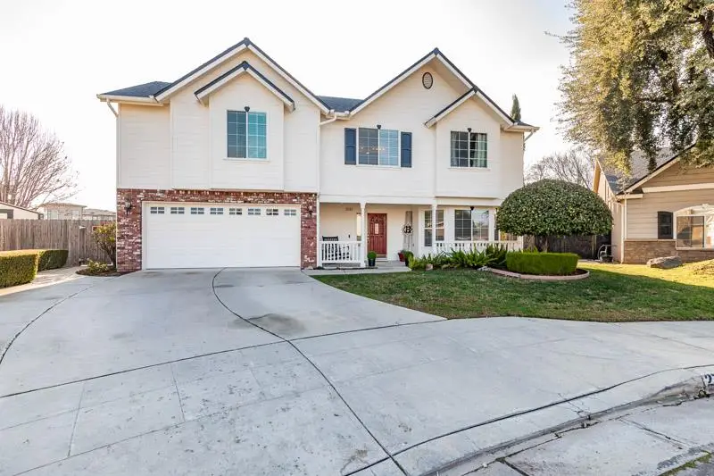 2757 E Jon Drive, Fresno, CA 93720 - #2