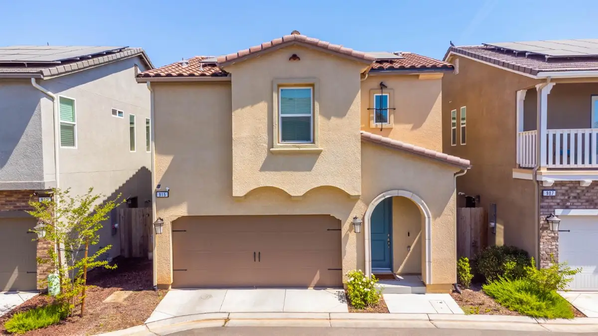 915 Winchell Way W, Madera, CA 93636 - #1