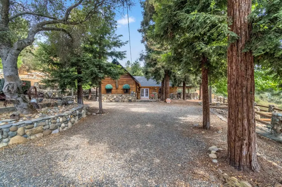 42699 Whittenburg Road, Oakhurst, CA 93644 - #2