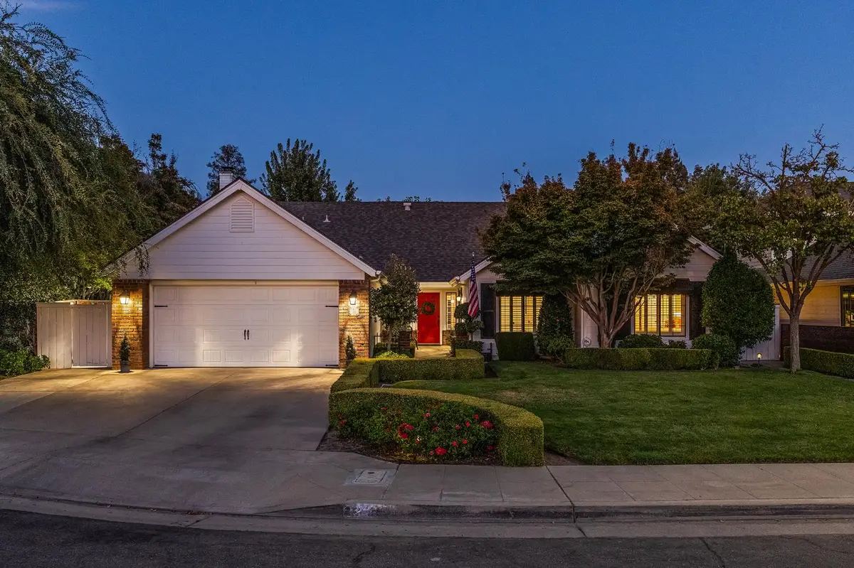 709 E Wood Duck Circle, Fresno, CA 93730 - #1