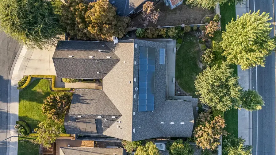 709 E Wood Duck Circle, Fresno, CA 93730 - #3
