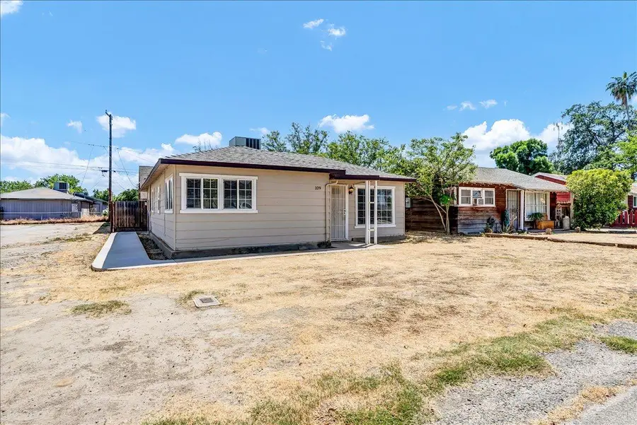 109 Lorita Way, Hanford, CA 93230 - #2