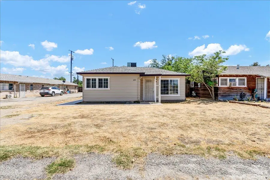 109 Lorita Way, Hanford, CA 93230 - #3