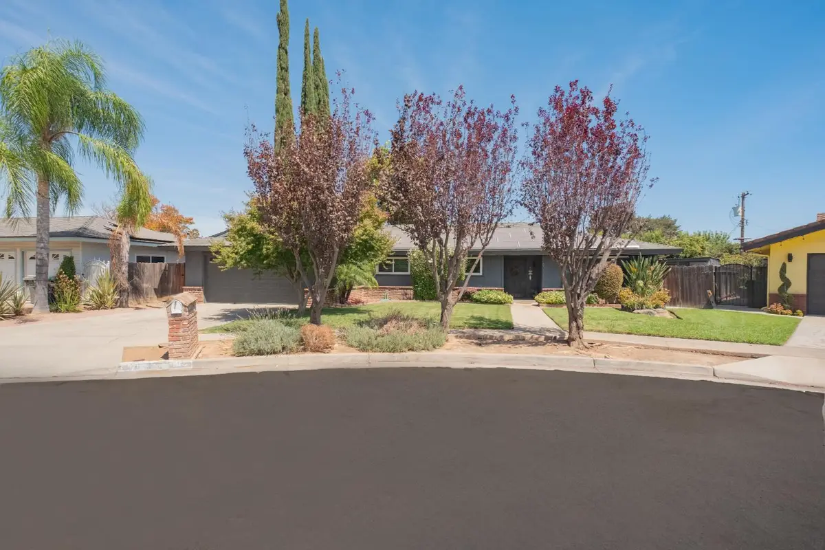 6310 N Bergeron Avenue, Fresno, CA 93704 - #1