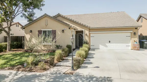 843 Bellis Avenue, Dinuba, CA 93618