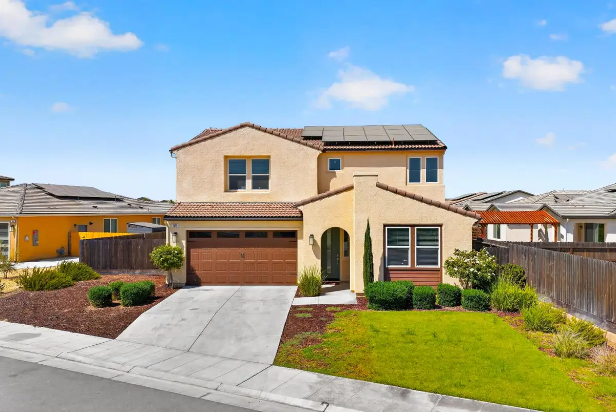 987 Groveland Avenue W, Madera, CA 93636 - #1