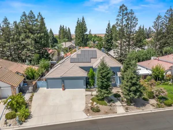 152 W Peace River Drive, Fresno, CA 93711