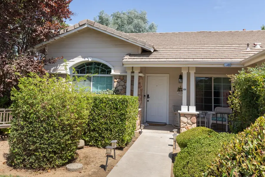 2671 Dennis Avenue, Fresno, CA 93611 - #3