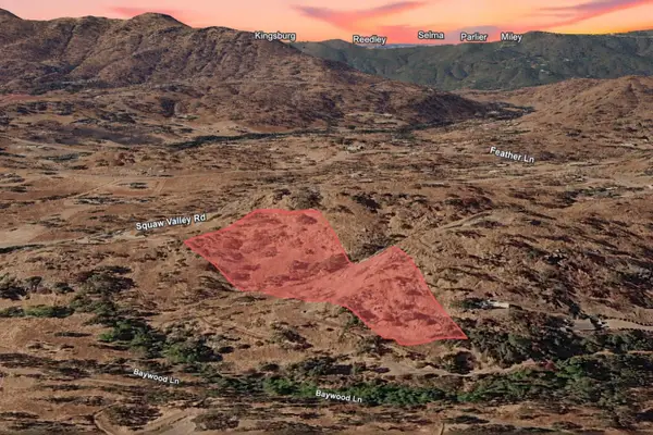 4522 E Floradora Avenue, Yokuts Valley, CA 93703