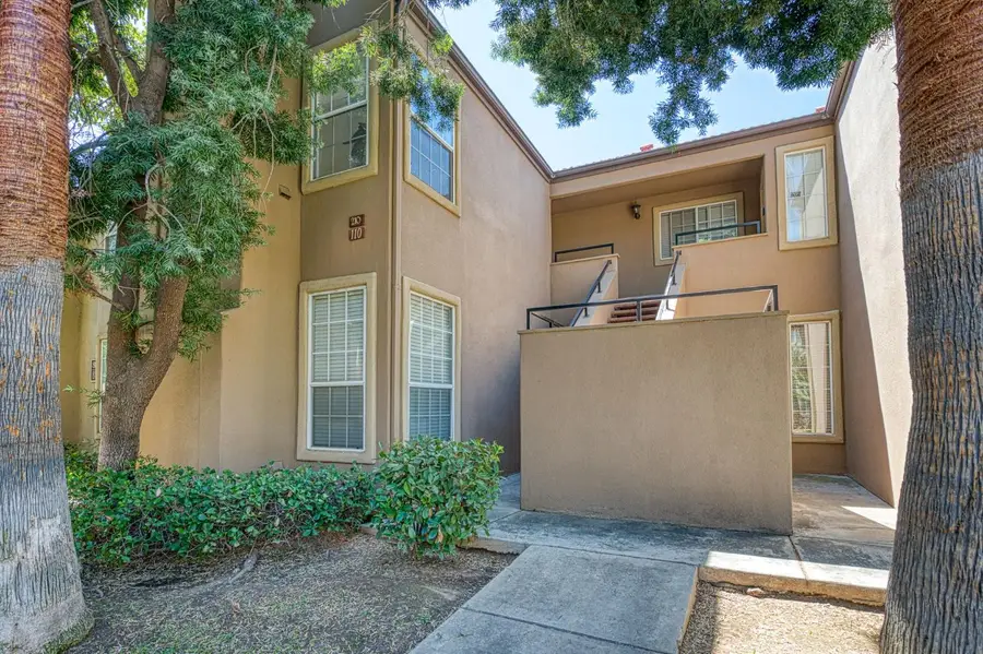 8147 N Cedar Avenue #210, Fresno, CA 93720 - #3