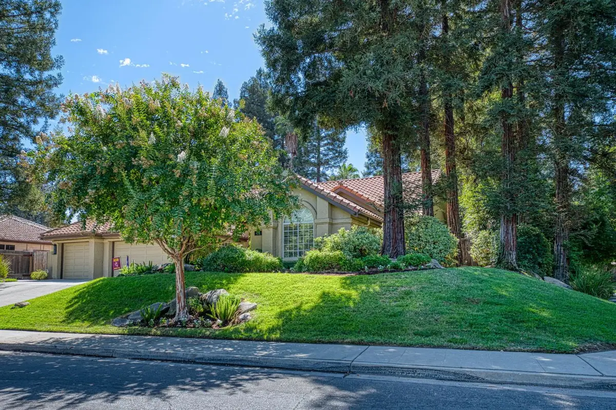 9212 N Maiden Lane, Fresno, CA 93720 - #1