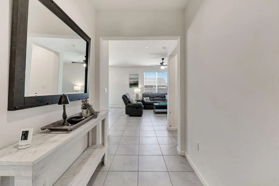 2493 Lindquist Street, Kingsburg, CA 93631 - #3