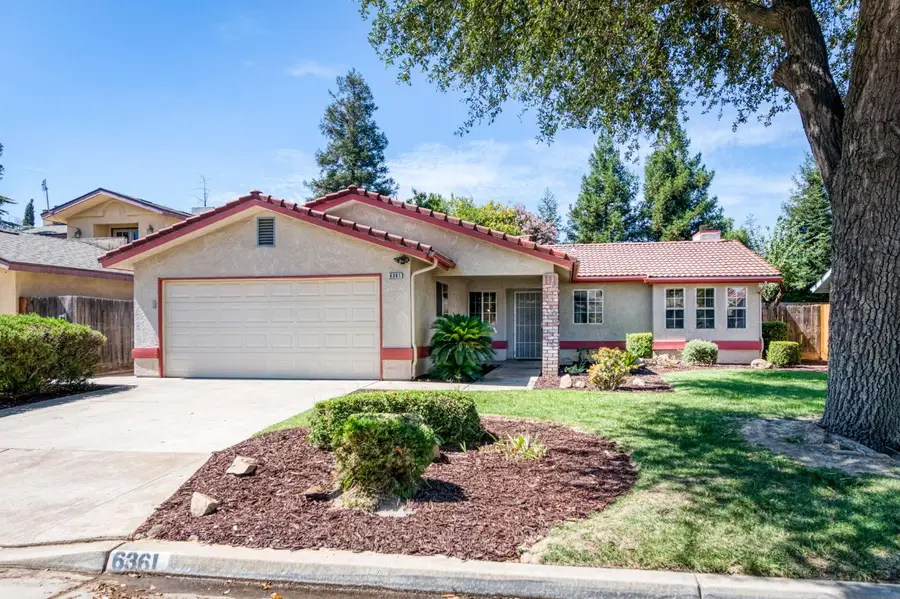 6361 N Barcus Avenue, Fresno, CA 93722 - #3