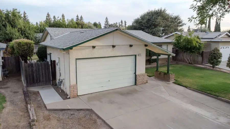 3513 W Mesa Avenue, Fresno, CA 93711 - #3