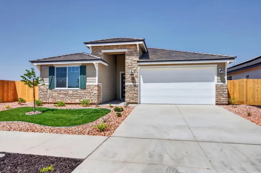 16308 W David Ave, Kerman, CA 93630 - #2
