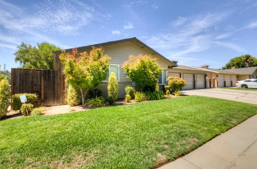 6415 N Remington Avenue, Fresno, CA 93704 - #2