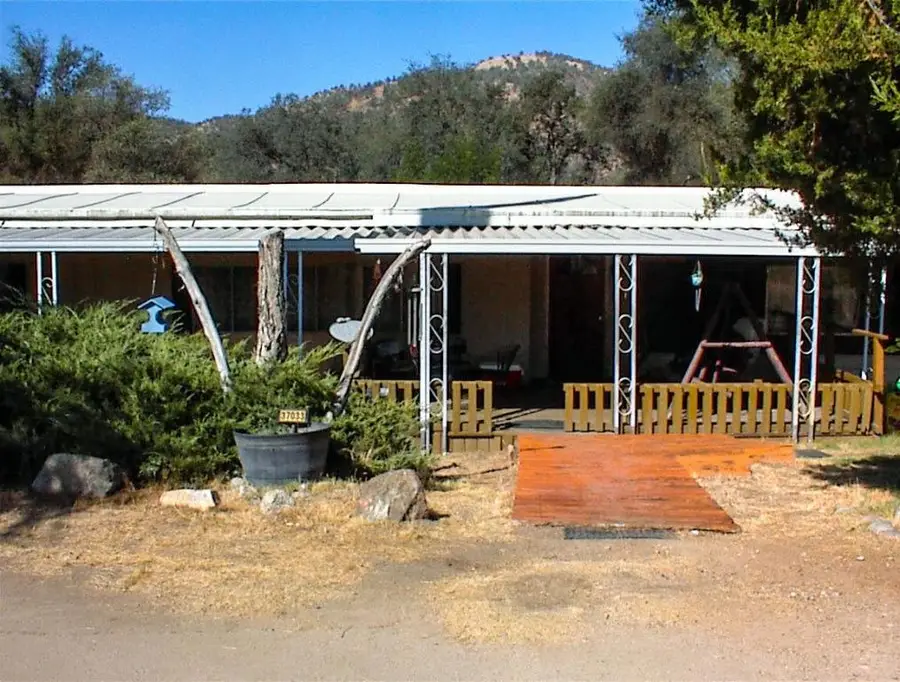 37033 Dunlap Road, Yokuts Valley, CA 93675 - #3