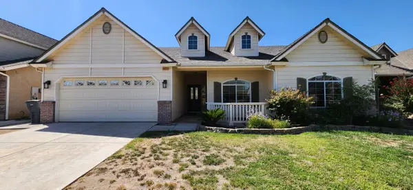 6617 E Lowe Avenue, Fresno, CA 93727