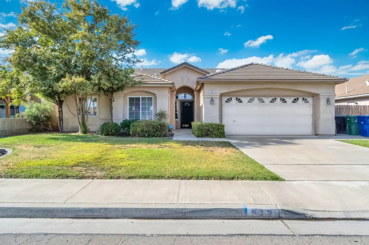 977 Meadow View Road, Hanford, CA 93230 - #1