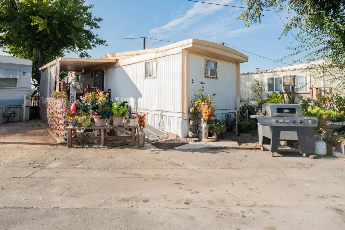 1941 N Golden State Boulevard #SPC 2, Fresno, CA 93705 - #1