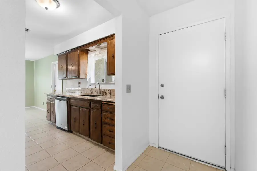 509 Ashlan Way, Madera, CA 93638 - #3