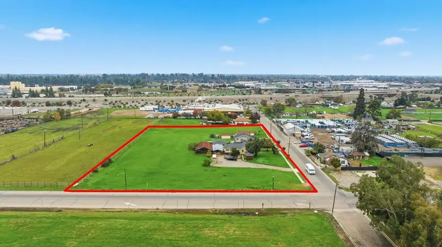 630 S Fruit Avenue, Fresno, CA 93706 - #2