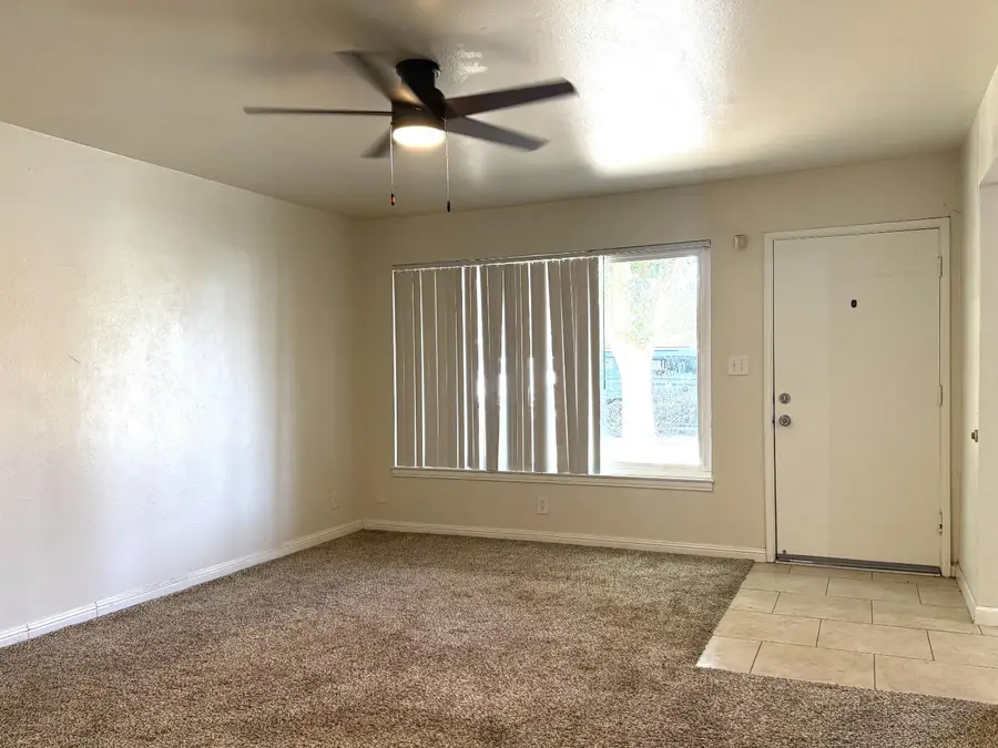 1075 N Princeton Avenue, Coalinga, CA 93210 - #3