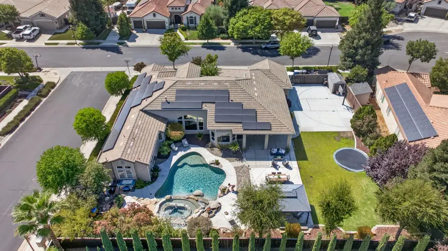 1945 N Greenfield Avenue, Clovis, CA 93619 - #2