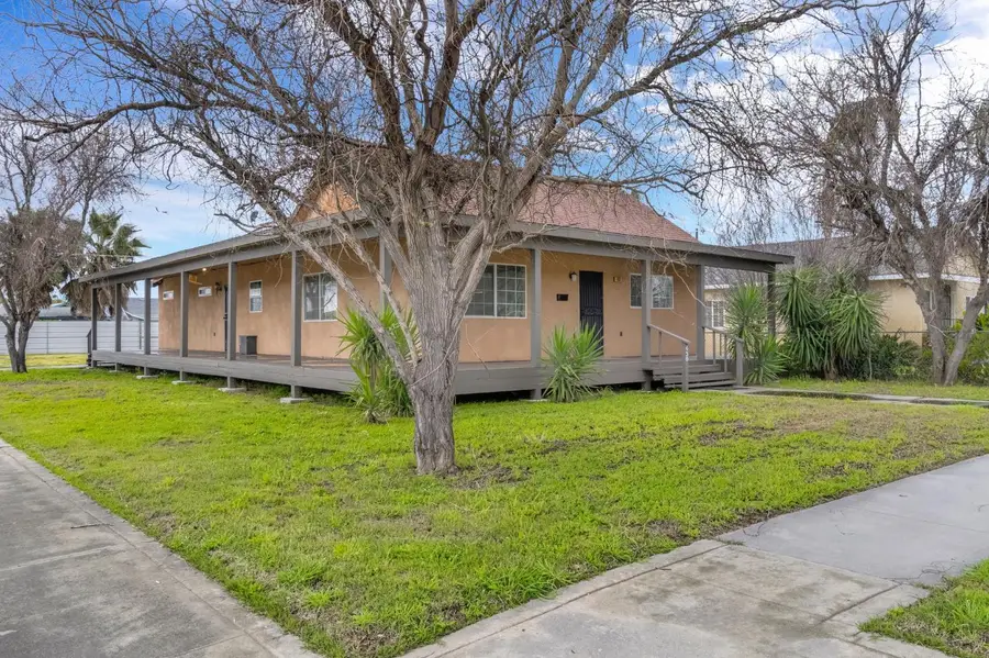 430 S 6th Street, Fowler, CA 93625 - #2