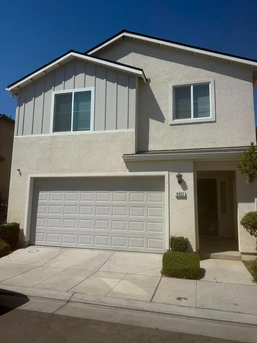6452 E Malbec Drive, Fresno, CA 93727 - #2