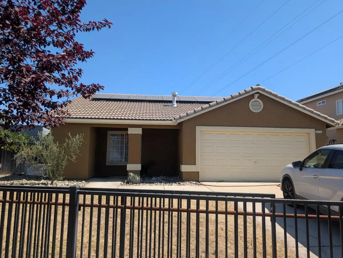 6114 W Keats Avenue, Fresno, CA 93723 - #1
