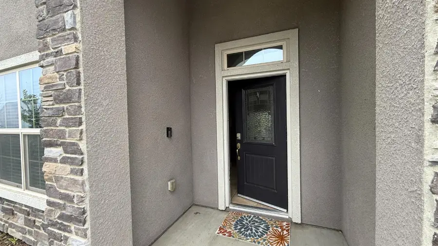 2315 N Elm, Visalia, CA 93291 - #3