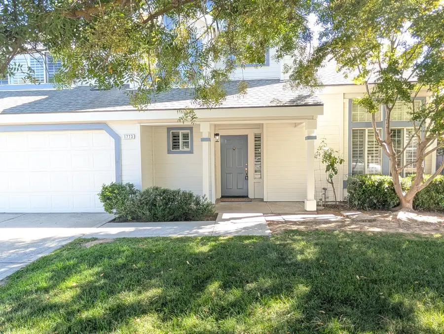 1773 E Goshen Avenue, Fresno, CA 93720 - #2
