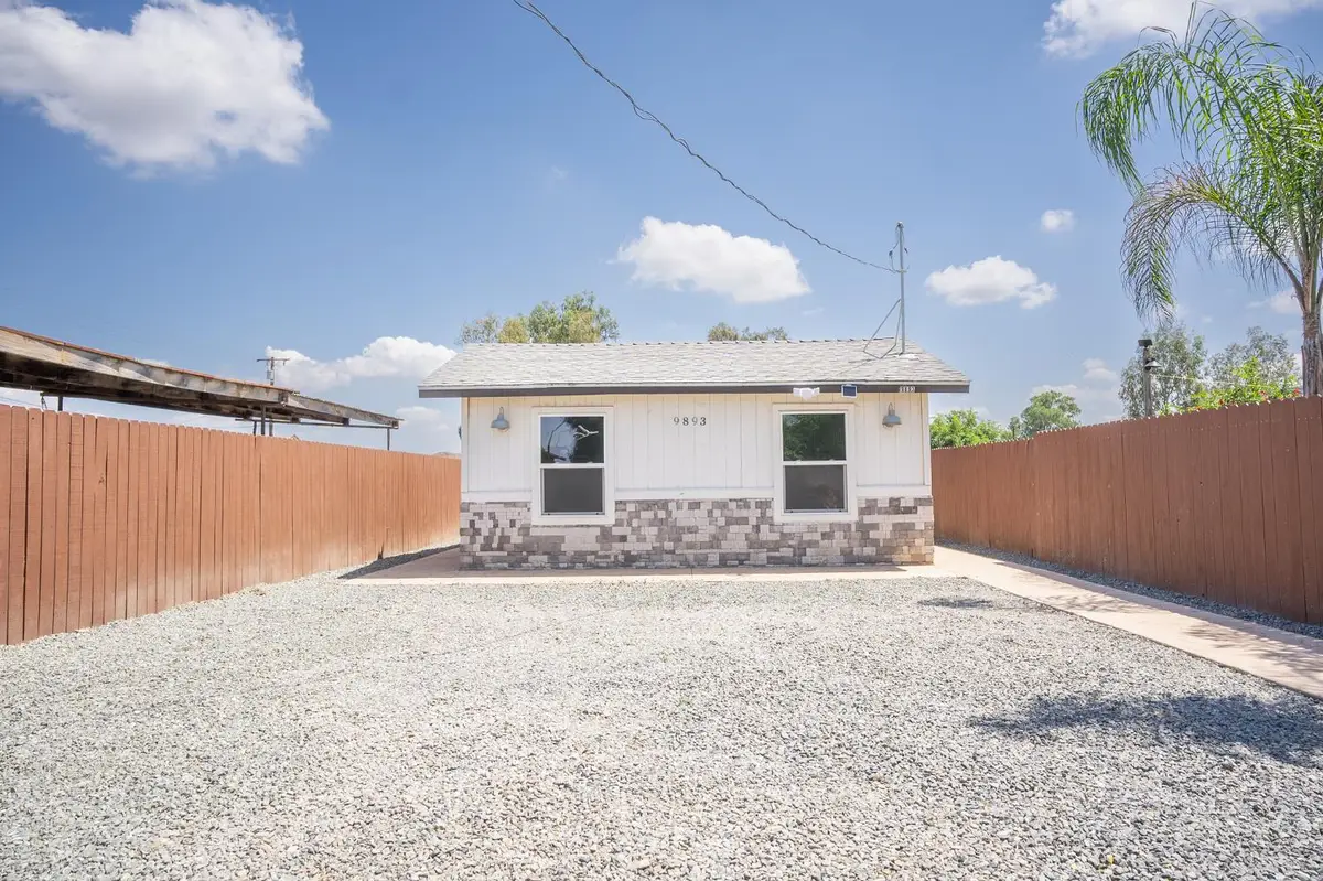 9893 Vista Avenue, Hanford, CA 93230 - #1
