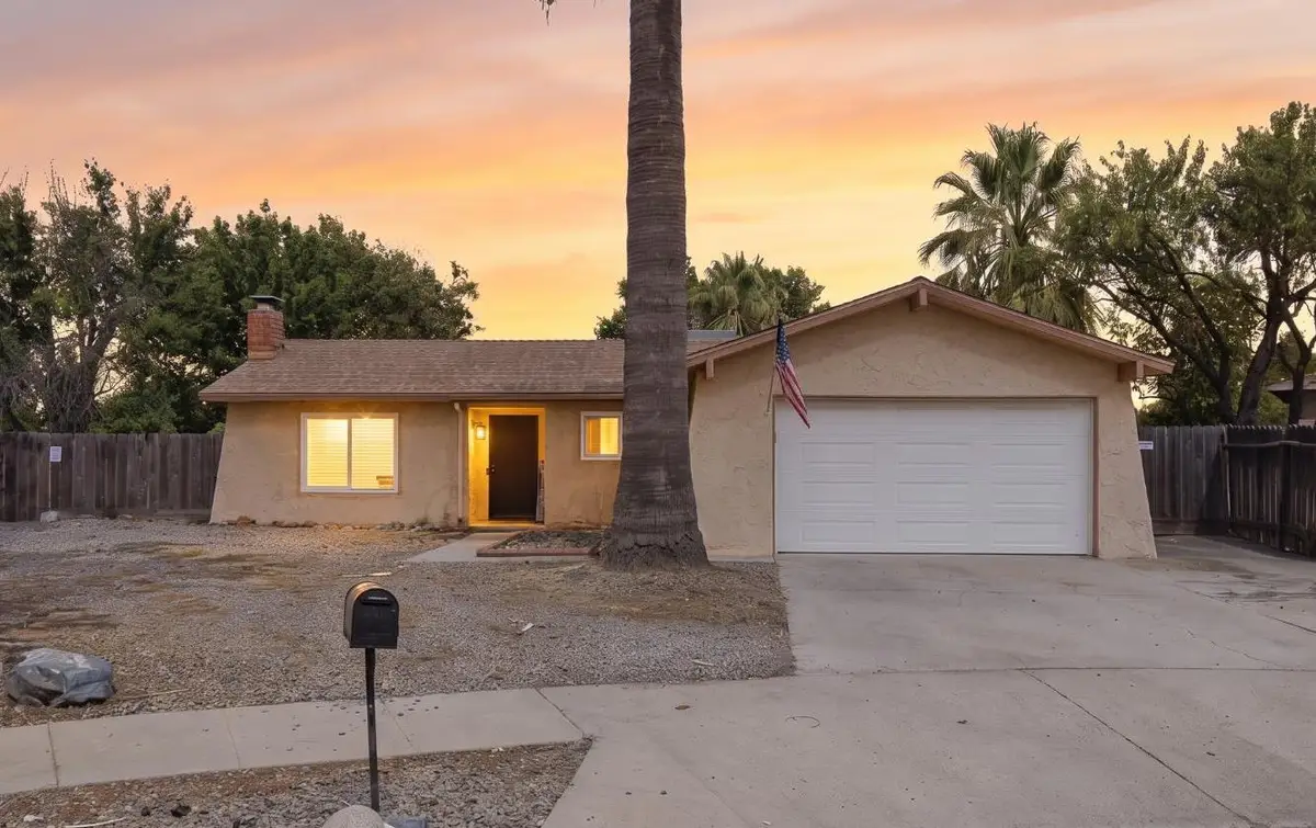 3028 W San Jose Avenue, Fresno, CA 93711 - #1