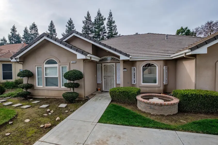 7449 N Lodi Ave, Fresno, CA 93722 - #2