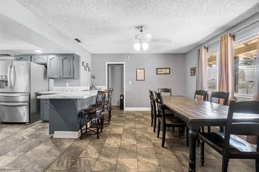 6852 W Mckinley Avenue, Fresno, CA 93723 - #2