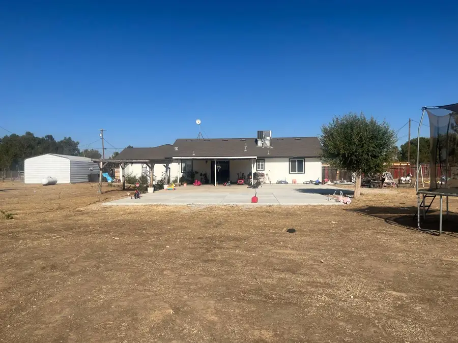 19892 Road 30 1/2, Madera, CA 93638 - #3