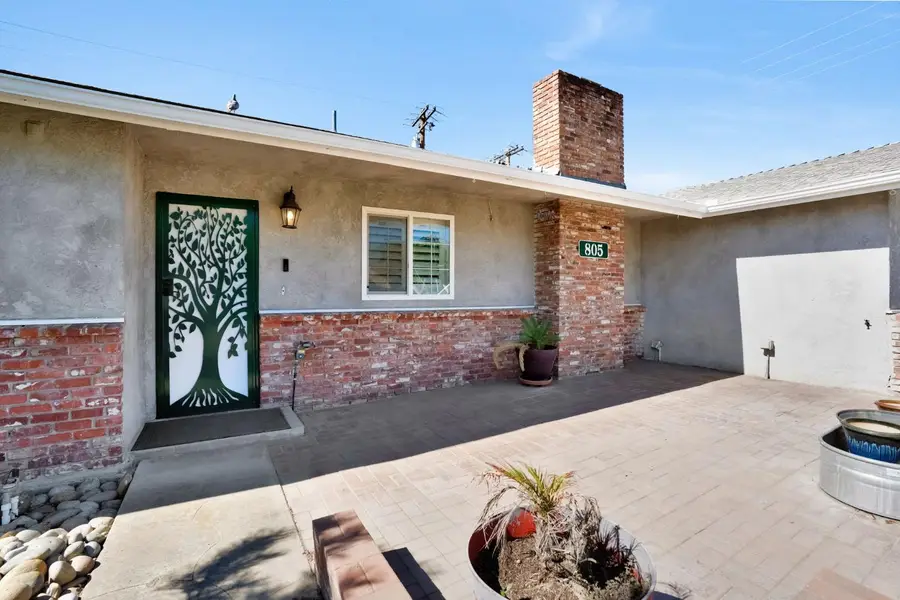 805 W Mulberry Drive, Hanford, CA 93230 - #3
