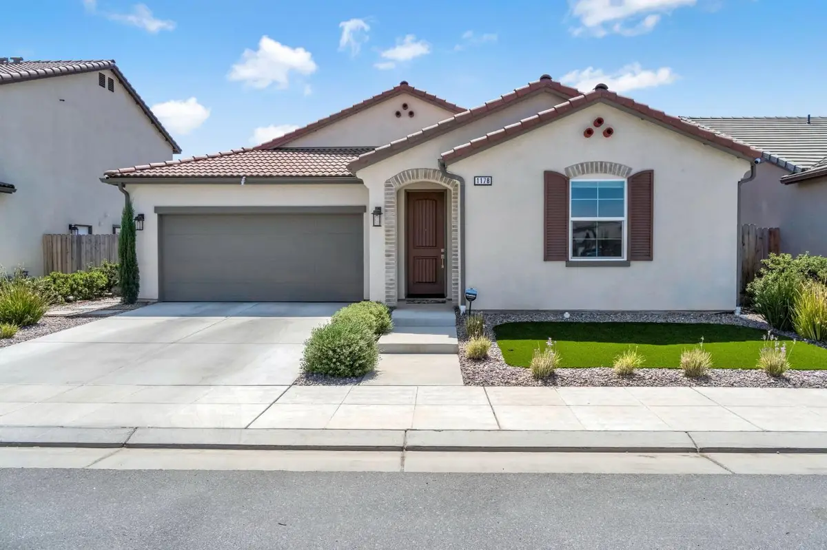 1178 Pinnacle Drive W, Madera, CA 93636 - #1