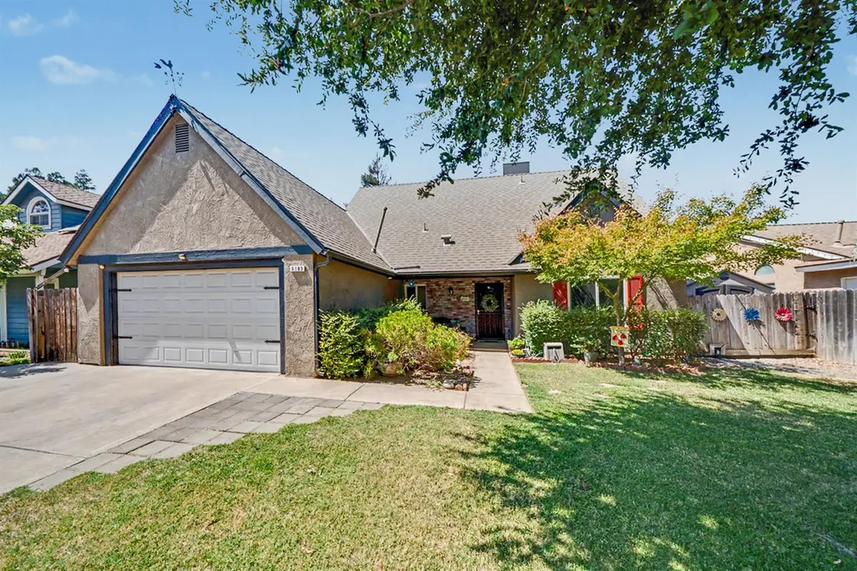 6185 N Mitre Avenue, Fresno, CA 93722 - #1